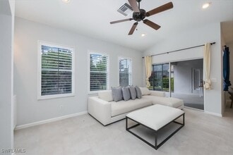 6429 Autumn Woods Blvd in Naples, FL - Building Photo - Building Photo