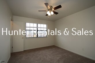 1102 Lansberry Ct in Killeen, TX - Building Photo - Building Photo