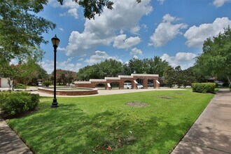 17803 Skyline Arbor Terrace in Houston, TX - Building Photo - Building Photo