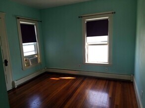 7 Green St, Unit #3 in Salem, MA - Building Photo - Building Photo
