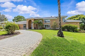 1520 Jade Ln in Tarpon Springs, FL - Building Photo - Building Photo