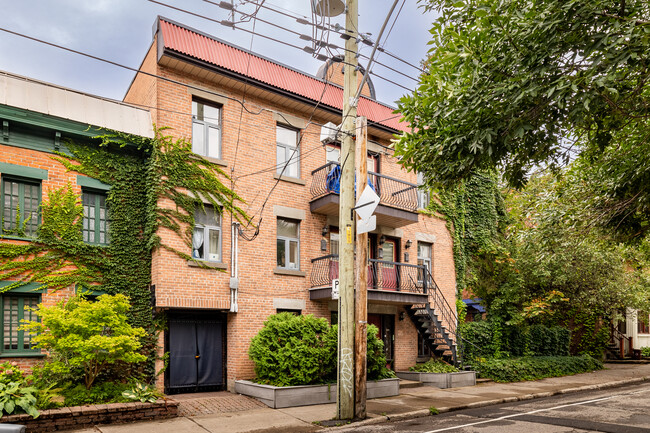 1900-1908 Plessis Rue in Montréal, QC - Building Photo - Building Photo