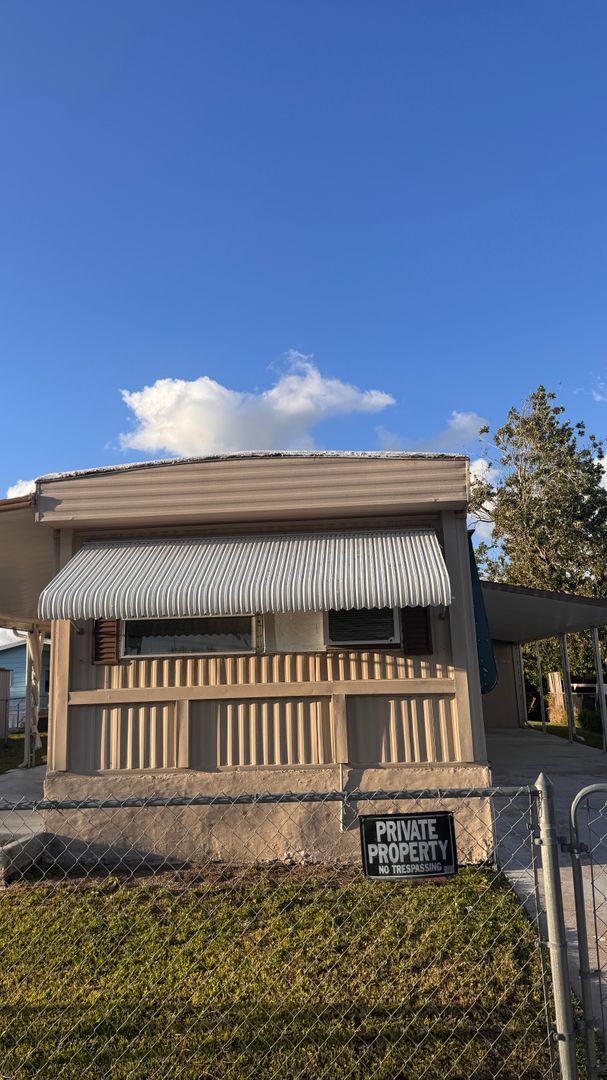 2522 Amberly Rd NE in Palm Bay, FL - Building Photo - Building Photo