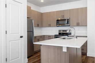 Orchard Park Townhomes in Idaho Falls, ID - Foto de edificio - Interior Photo