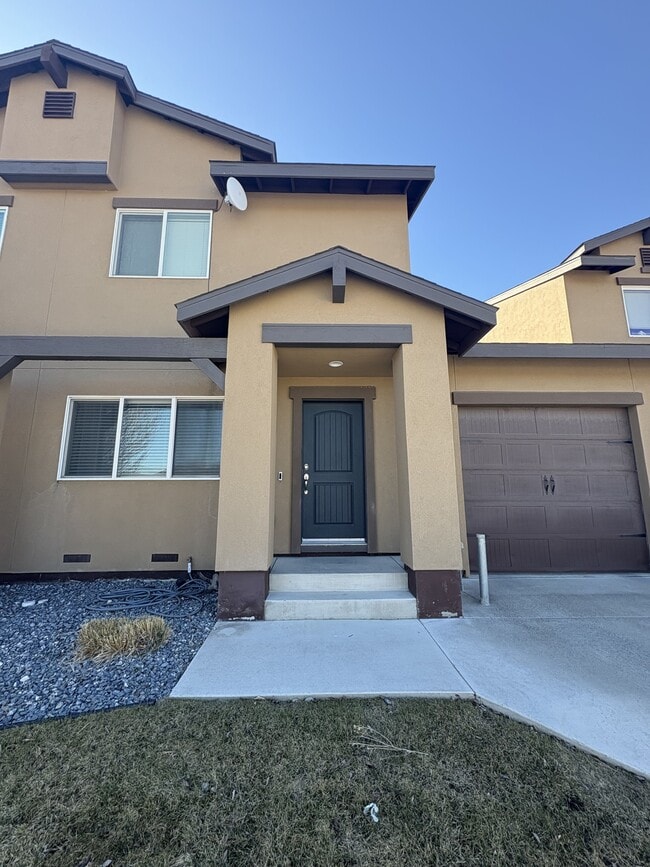5282 Western Wy