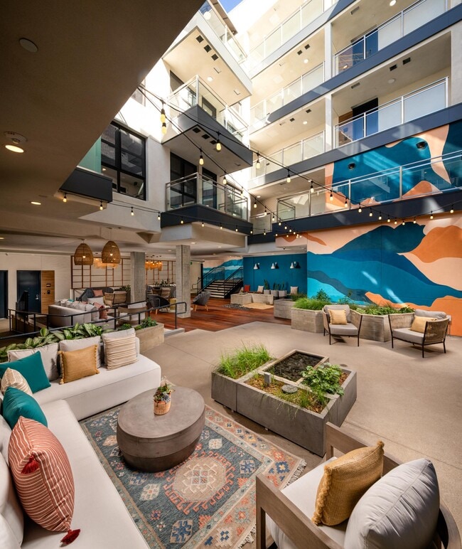 Junction Santa Monica in Santa Monica, CA - Building Photo - Building Photo