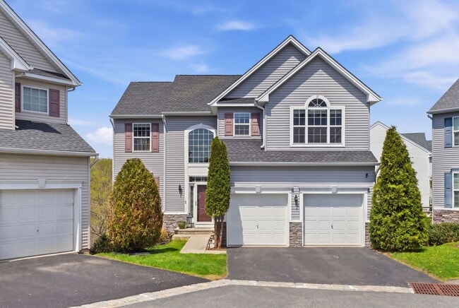 property at 263 Winding Hill Dr