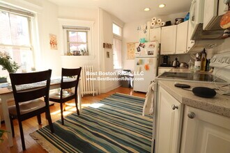 91 Trowbridge St in Cambridge, MA - Building Photo - Building Photo