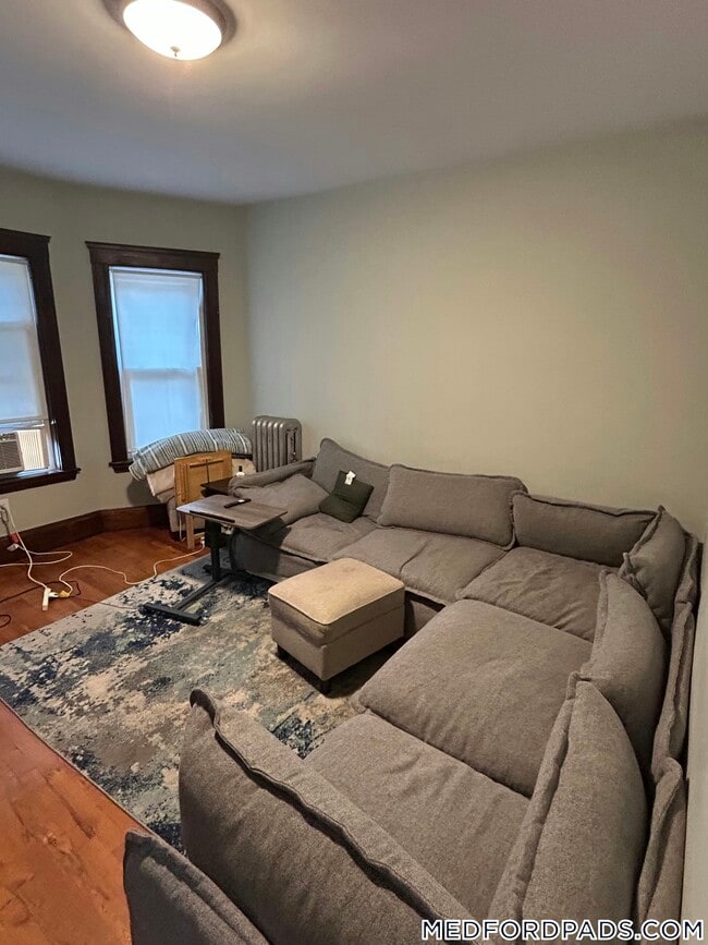 21 Berwick Rd