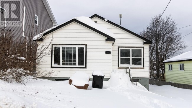 368 Blackmarsh Rd in St John's, NL - Building Photo - Building Photo
