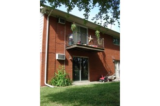 Melvindale Apartments in Melvindale, MI - Building Photo - Building Photo