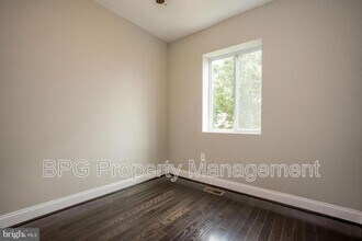 1635 Lang Pl NE in Washington, DC - Building Photo - Building Photo