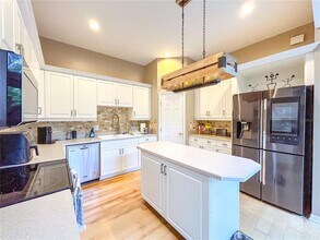 5339 NW 9th Ln in Gainesville, FL - Building Photo - Building Photo