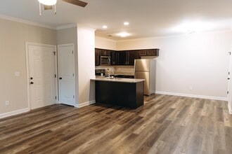 Laurel Ridge in Bowling Green, KY - Building Photo - Building Photo