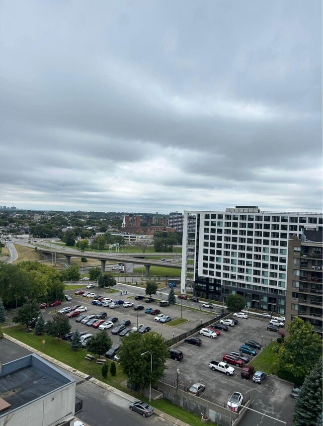property at 285 Laurier St