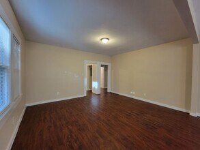 1111 Gibbs St in San Antonio, TX - Building Photo - Building Photo