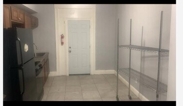 3511-3511 Powhatan Ave in Baltimore, MD - Building Photo - Building Photo