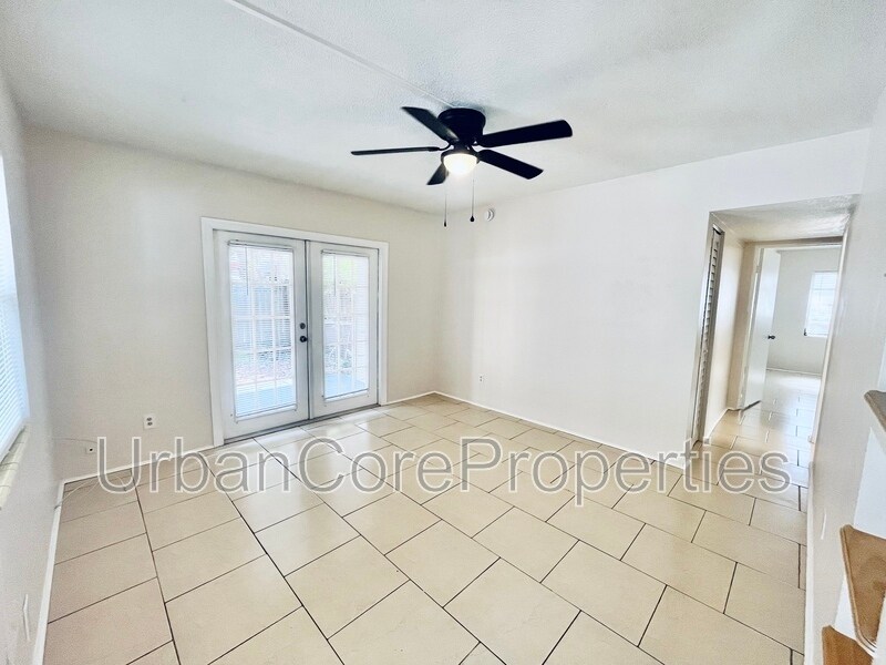 423 18th Ave N in St. Petersburg, FL - Building Photo