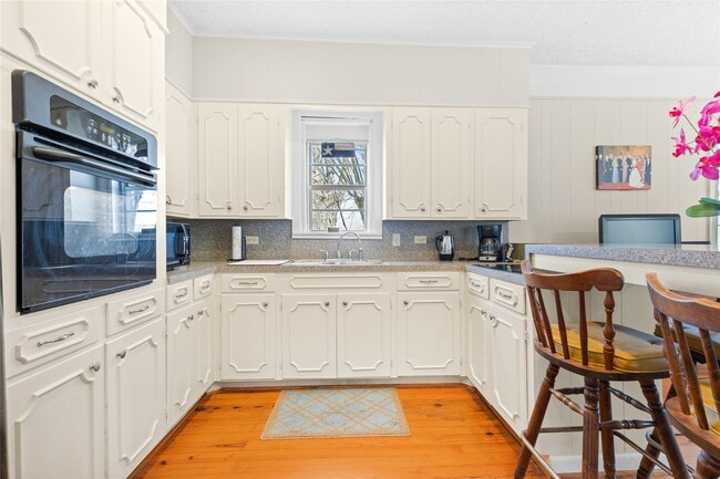 property at 18218 Buck Rd