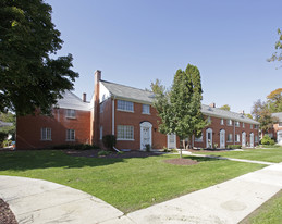 Colonial Court Terraces Apartments