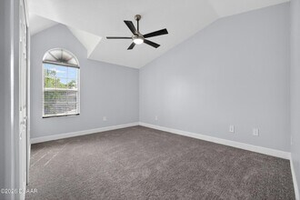 42 Golf Villa Dr in Port Orange, FL - Building Photo - Building Photo