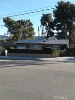 924 W George St in Banning, CA - Building Photo