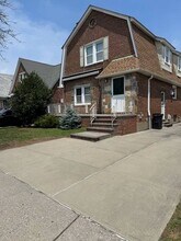 64-39 Fitchett St in Queens, NY - Building Photo - Building Photo