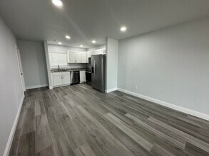 14506 Tamiami Trl in North Port, FL - Building Photo - Building Photo