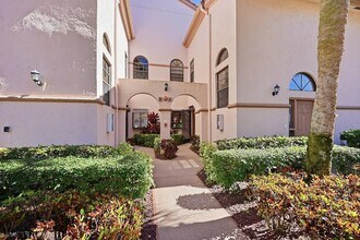 5187 Europa Dr, Unit A in Boynton Beach, FL - Building Photo - Building Photo