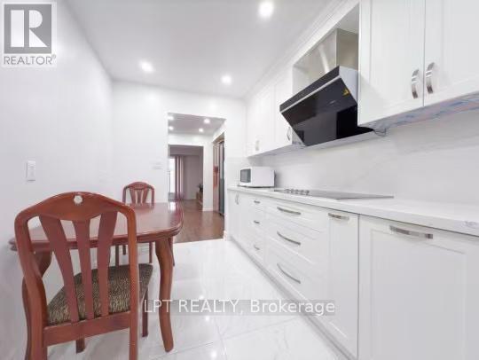 86 Puma Dr in Toronto, ON - Building Photo - Building Photo