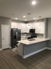 999 Skylark Rd in Mary Esther, FL - Building Photo - Building Photo