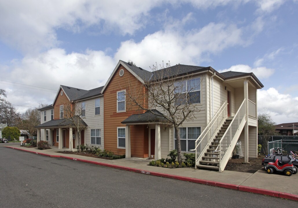 Jose Arciga Apartments II in Forest Grove, OR - Building Photo