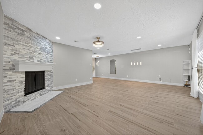 8203 Huntermoor Cir in Humble, TX - Building Photo - Building Photo