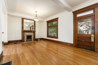 986 Neil Ave in Columbus, OH - Building Photo - Building Photo