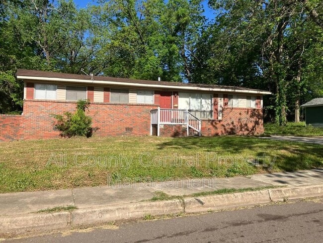 property at 1232 Frisco St