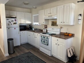 271 Main St in Bourne, MA - Building Photo - Building Photo