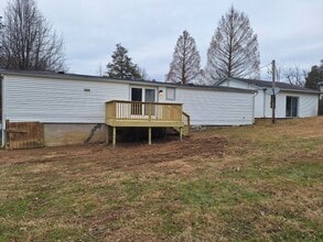 532 Pine Ridge Rd in Clinton, TN - Building Photo - Building Photo