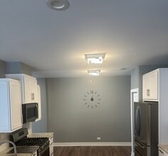 10201 Mulberry Ln in Bridgeview, IL - Building Photo - Building Photo