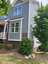 861 S Franklin St in Wake Forest, NC - Building Photo - Building Photo