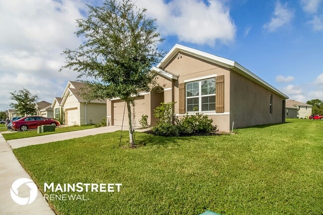 4055 Bramblewood Loop in Spring Hill, FL - Building Photo - Building Photo