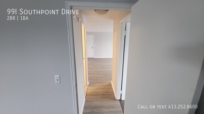 99 Southpoint Dr in Amherst, MA - Building Photo - Building Photo