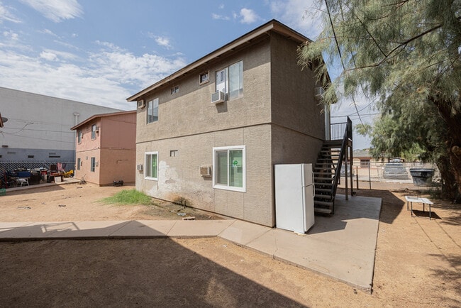 622 N 30th Pl in Phoenix, AZ - Building Photo - Building Photo
