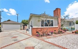 11120 Townley Dr in Whittier, CA - Building Photo
