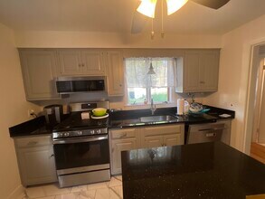 51 Bacon St in Waltham, MA - Building Photo - Building Photo