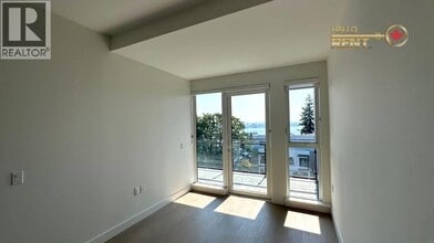 422 E 3rd St in North Vancouver, BC - Building Photo - Building Photo