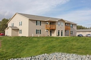 Evergreen in Mosinee, WI - Building Photo