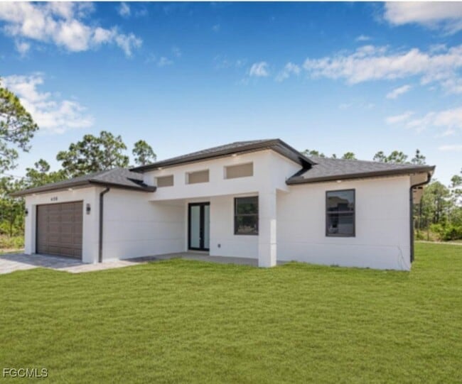 1105 Jaguar Blvd in Lehigh Acres, FL - Building Photo - Building Photo