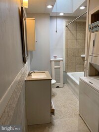 5212 Torresdale Ave photo'