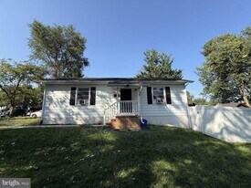 380 Shawnee Ave in Winchester, VA - Building Photo