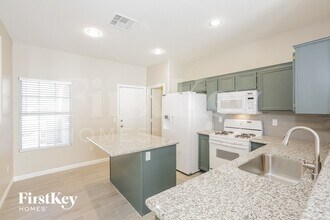 1669 Shifting Winds St in Las Vegas, NV - Foto de edificio - Building Photo